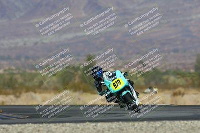 media/Dec-06-2024-CVMA Friday Practice (Fri) [[e1d1c5d4fc]]/4-Group 4 and Trackday/Session 3 (Turn 14)/